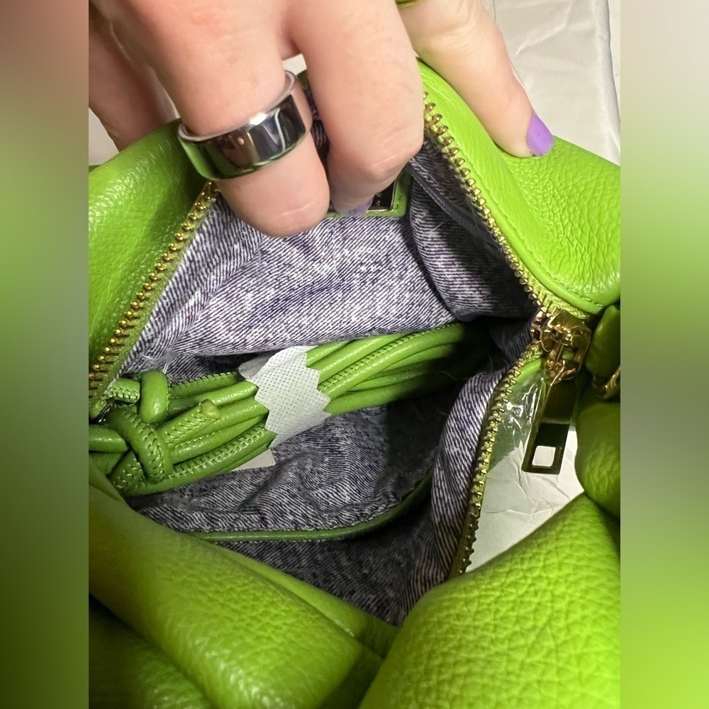 Urban Expressions Zoelle Citron Green Braided Handle Crossbody Purse - Picture 11 of 16